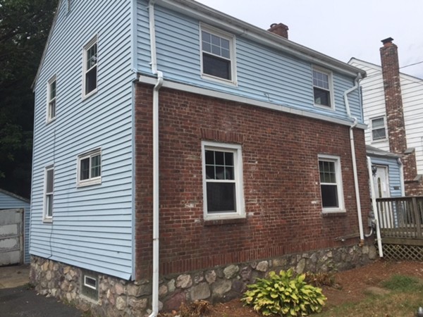 18 Birchcroft Road Boston, MA 02136 - Photo 2 of 12 Gallery Image 2
