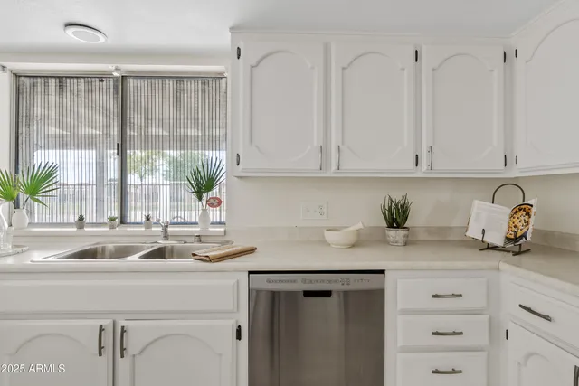 $599,000 | 2132 North 63rd Place, Mesa, AZ 85215