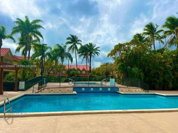 $2,300 | 18336 Northwest 68th Avenue, Unit I, Hialeah, FL 33015