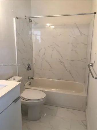 $2,300 | 18336 Northwest 68th Avenue, Unit I, Hialeah, FL 33015