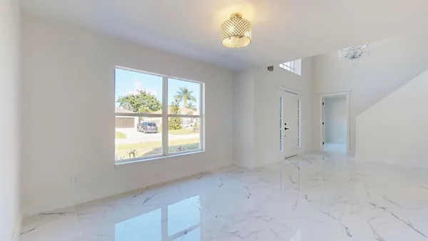 $3,800 | 2056 Southwest Grant Avenue, Port St. Lucie, FL 34953
