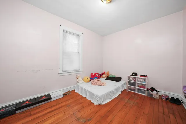 1017 McAlister Avenue, North Chicago, IL 60064