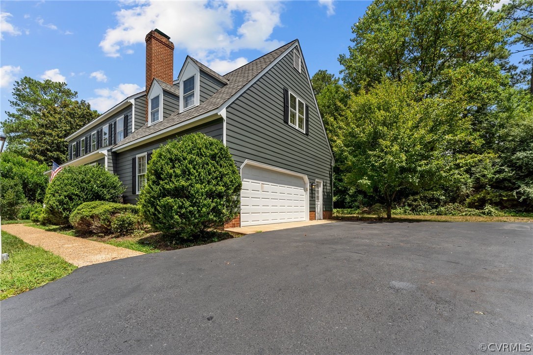 8758 Cardiff Road Chesterfield, VA 23236 - Photo 4 of 43