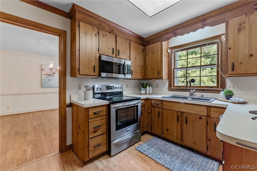 8758 Cardiff Road Chesterfield, VA 23236 - Photo 10 of 43