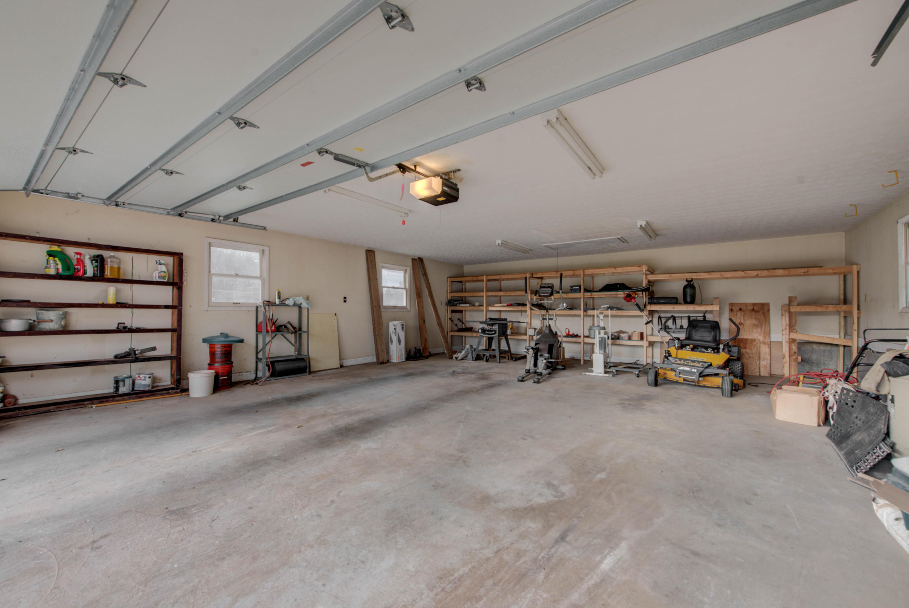 705 Riverbend Road Clinton, TN 37716 - Photo 34 of 37 Detached Garage