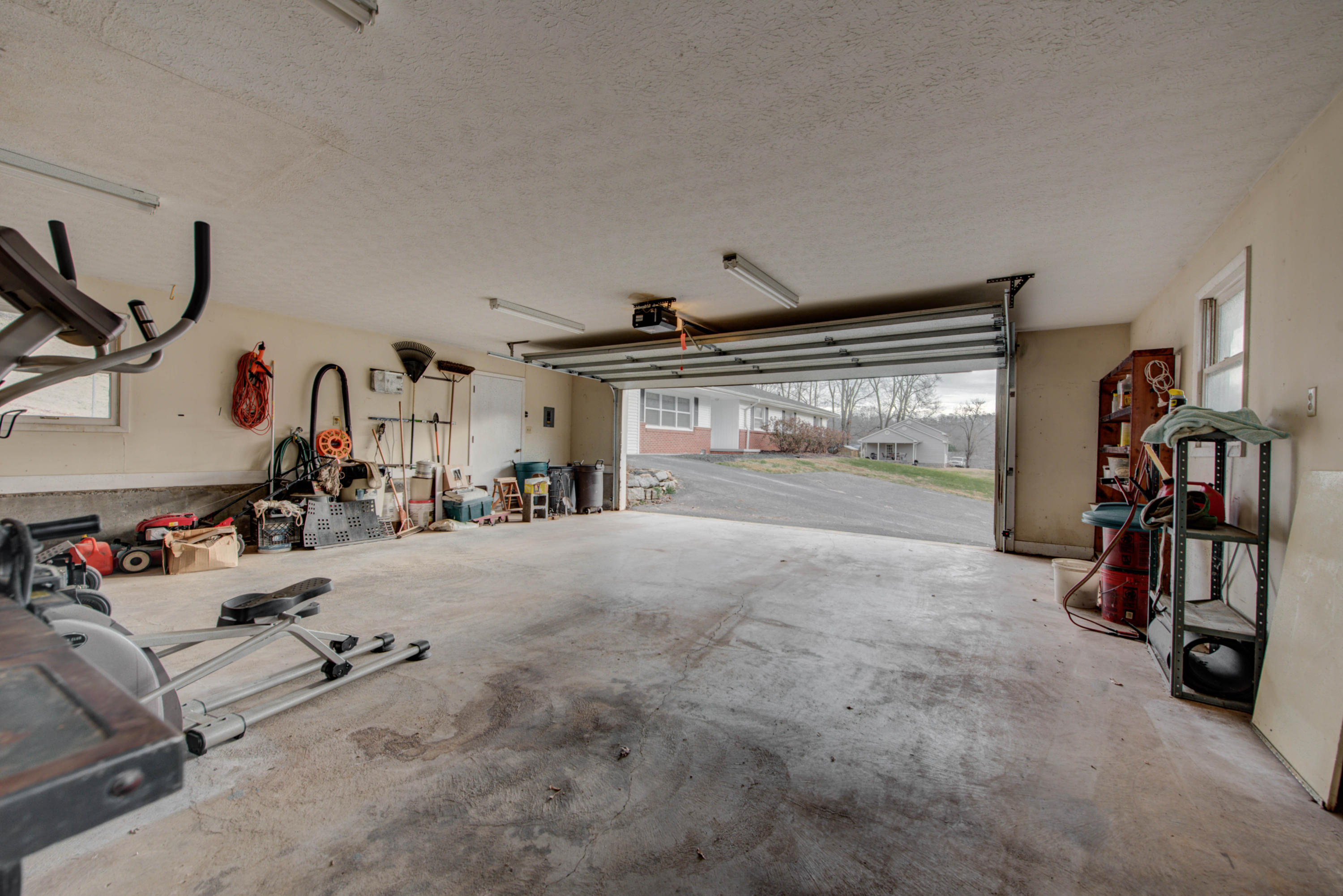 705 Riverbend Road Clinton, TN 37716 - Photo 35 of 37 Detached Garage