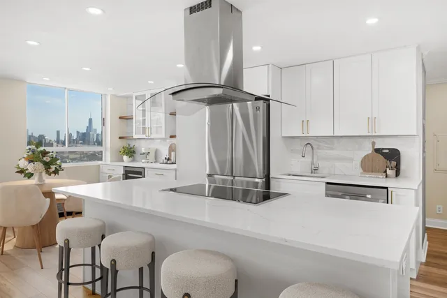 $585,000 | 100 Manhattan Avenue, Unit 1208, Union City, NJ 07087