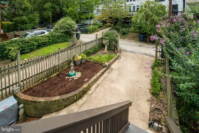 $5,200 | 2030 Pierce Mill Road Northwest, Washington, DC 20010