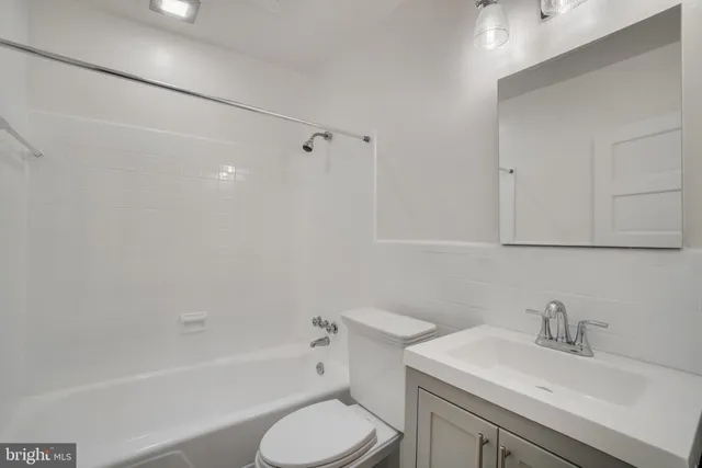 $5,200 | 2030 Pierce Mill Road Northwest, Washington, DC 20010