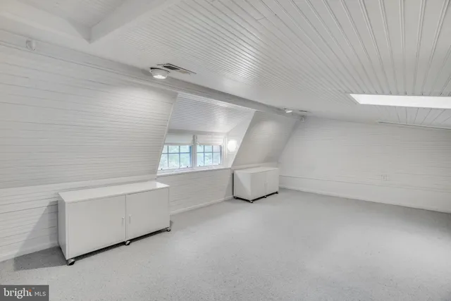 $5,200 | 2030 Pierce Mill Road Northwest, Washington, DC 20010