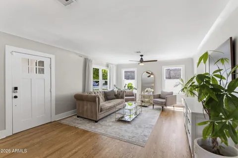 $850,000 | 84 West Lewis Avenue, Phoenix, AZ 85004