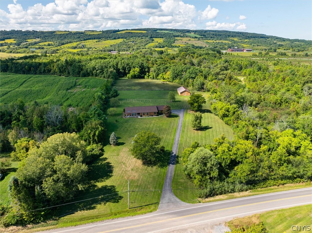 2354 Middle Road Oneida, NY 13409 - Photo 40 of 50