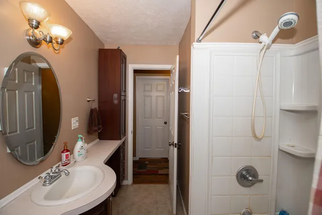 $275,000 | 69594 Anderson Road, Niles, MI 49120