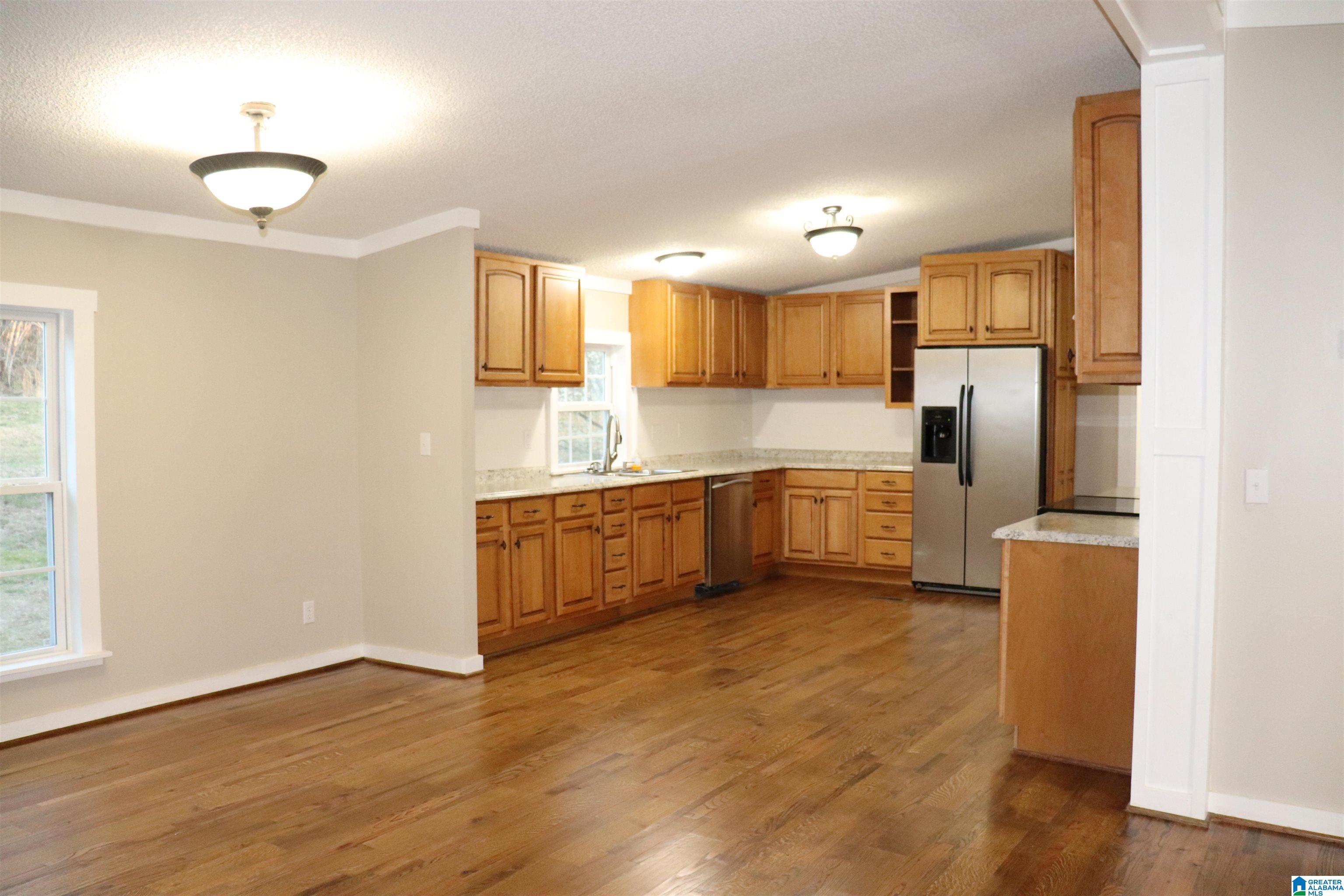 255 Estes Circle Oneonta, AL 35121 - Photo 10 of 27