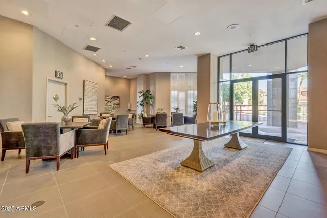 $869,000 | 1040 East Osborn Road, Unit 1103, Phoenix, AZ 85014