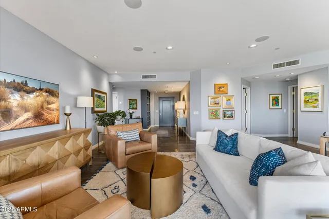 $869,000 | 1040 East Osborn Road, Unit 1103, Phoenix, AZ 85014