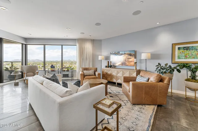 $869,000 | 1040 East Osborn Road, Unit 1103, Phoenix, AZ 85014