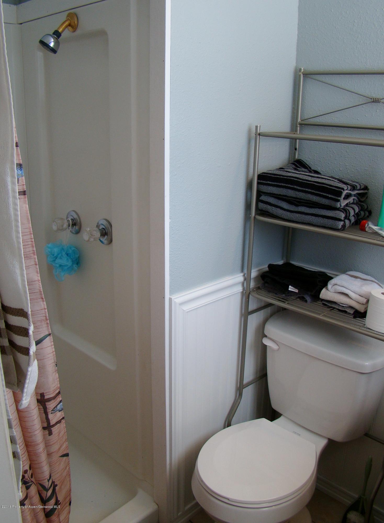 415 Ute Avenue Rifle, CO 81650 - Photo 16 of 23 Bathroom