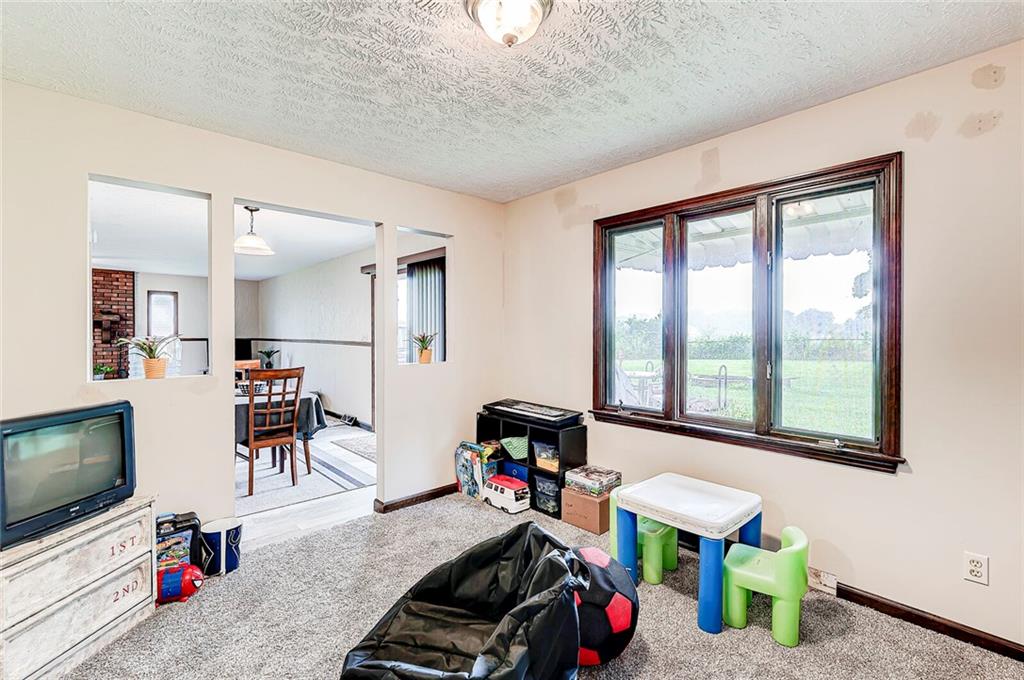 11237 Maze Road Indianapolis, IN 46259 - Photo 11 of 32 Gallery Image 11