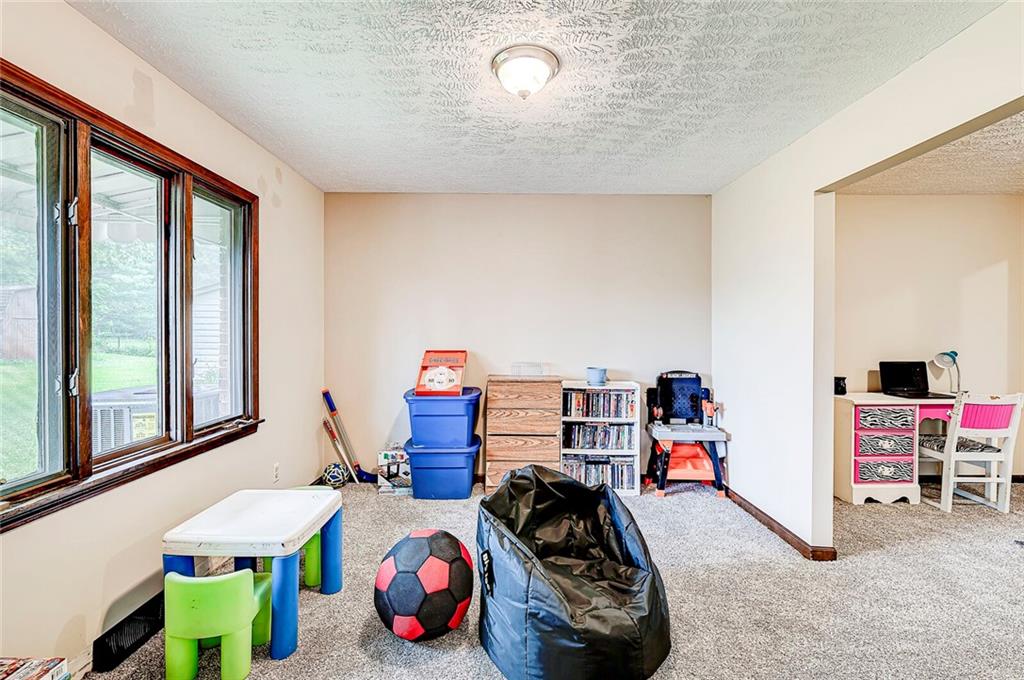 11237 Maze Road Indianapolis, IN 46259 - Photo 12 of 32 Gallery Image 12