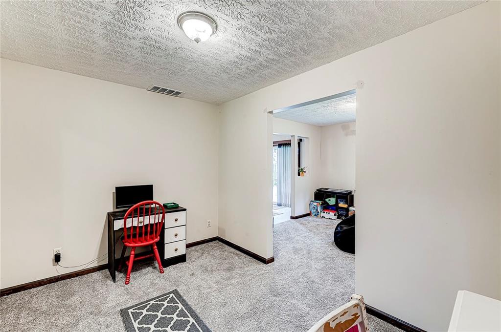 11237 Maze Road Indianapolis, IN 46259 - Photo 15 of 32 Gallery Image 15