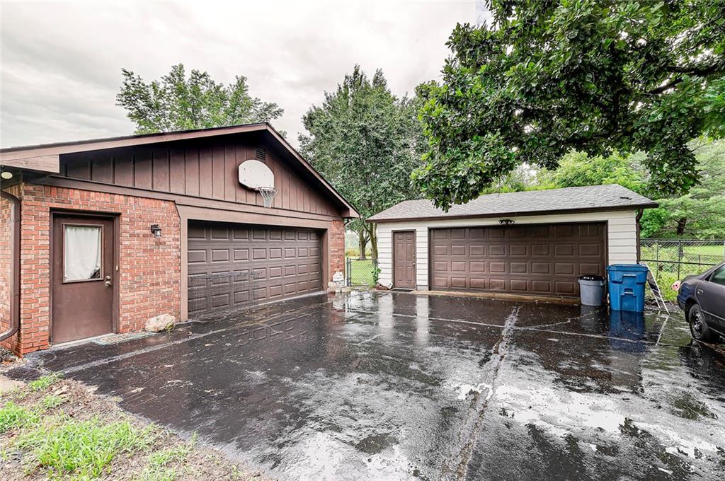 11237 Maze Road Indianapolis, IN 46259 - Photo 25 of 32 Gallery Image 25