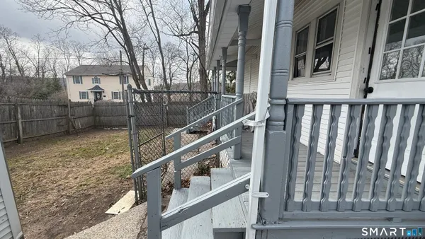 $2,100 | 29 Lincoln Place, Bristol, CT 06010