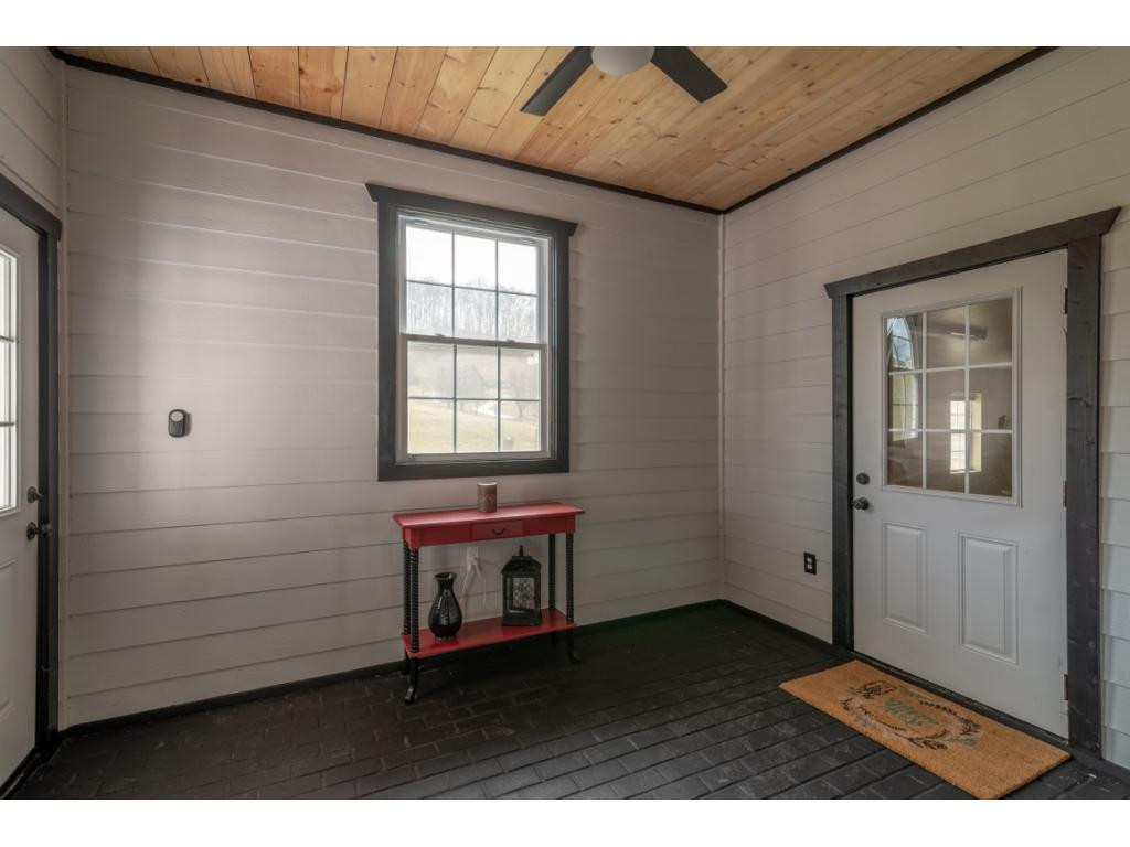 17453 Moonstone Road Abingdon, VA 24210 - Photo 20 of 35 Photo 20