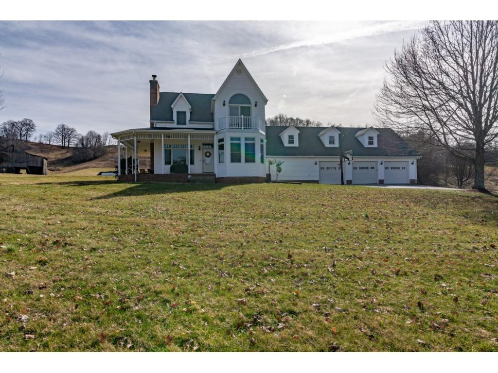17453 Moonstone Road Abingdon, VA 24210 - Photo 2 of 35 Photo 2