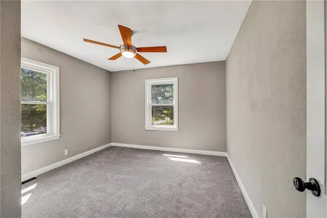 $185,000 | 4000 Crescent Avenue, Kansas City, MO 64133