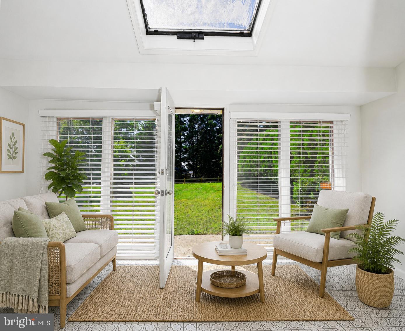 8724 Littlewood Road Baltimore, MD 21234 - Photo 4 of 30 Bright atrium space. Picture is virtually staged