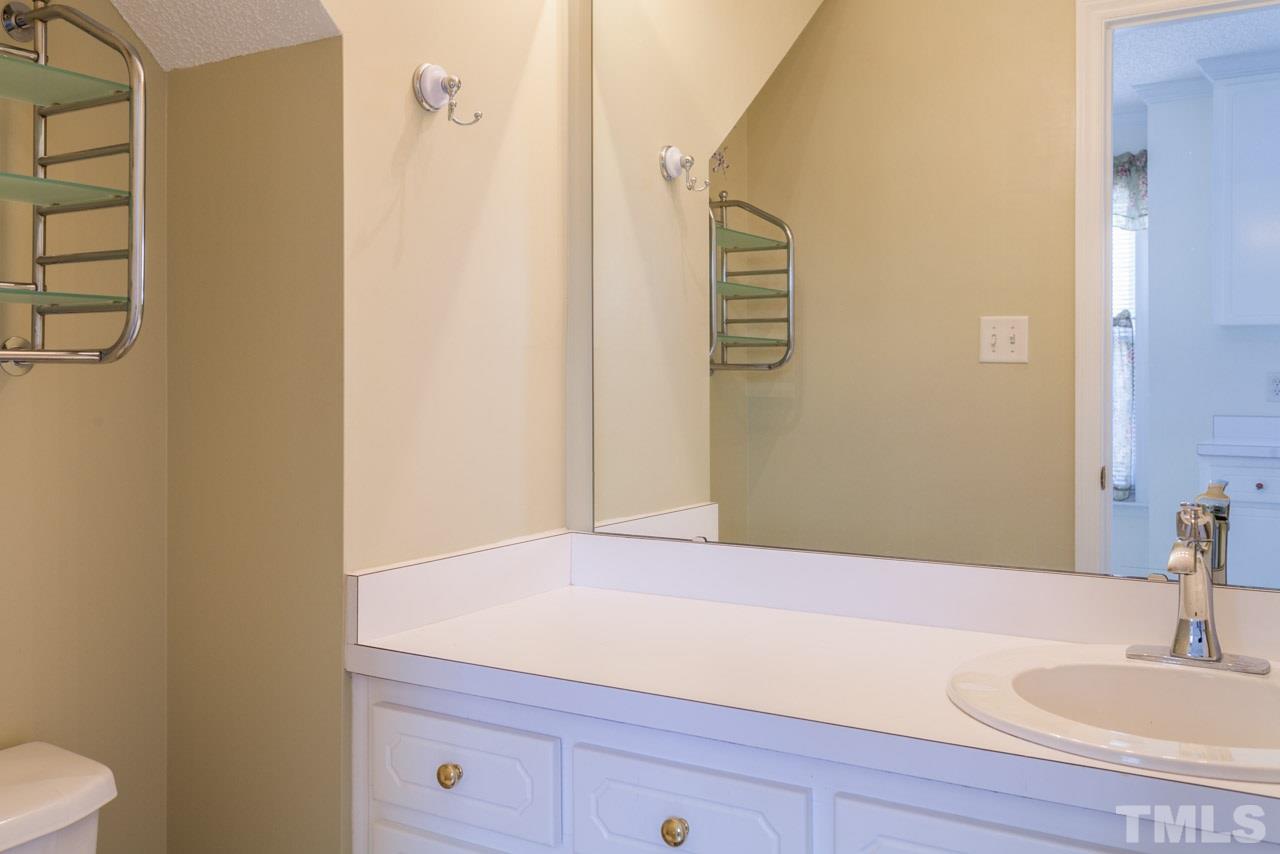 5536 Holland Church Road Raleigh, NC 27603 - Photo 9 of 20