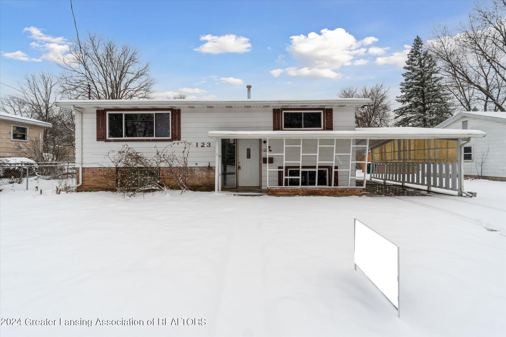 123 West Cavanaugh Road Lansing, MI 48910 - Photo 1 of 31 1