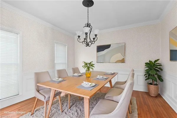 $479,999 | 3204 Peninsula Drive, Jamestown, NC 27282