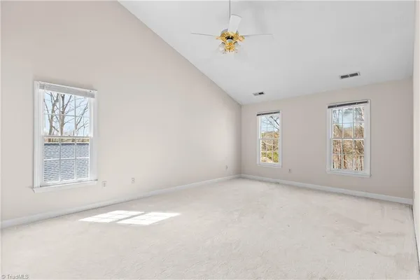 $479,999 | 3204 Peninsula Drive, Jamestown, NC 27282