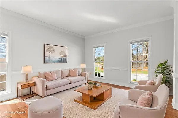 $479,999 | 3204 Peninsula Drive, Jamestown, NC 27282