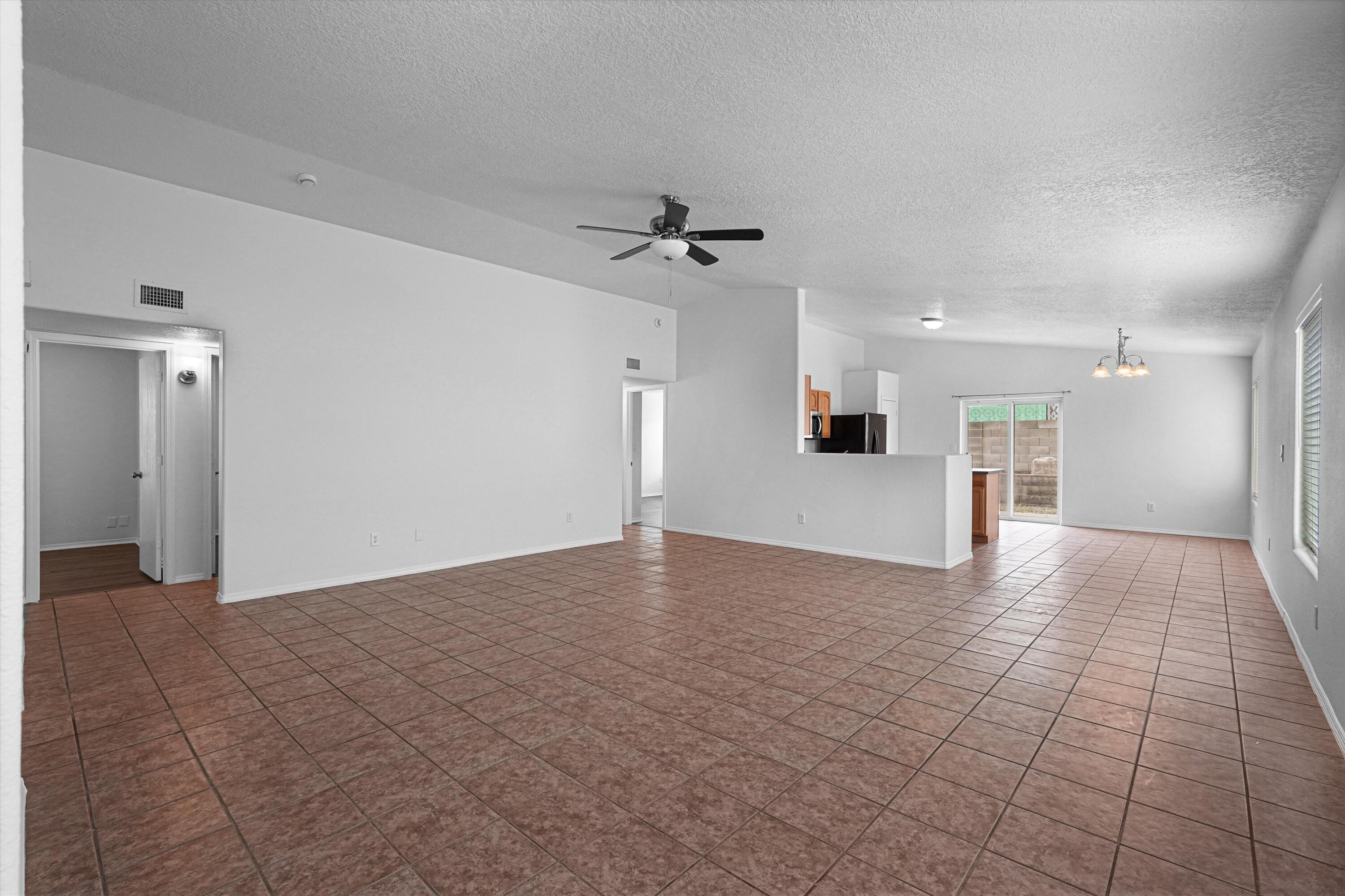 3798 Cattle Drive Rio Rancho, NM 87144 - Photo 5 of 31 Gallery Image 5