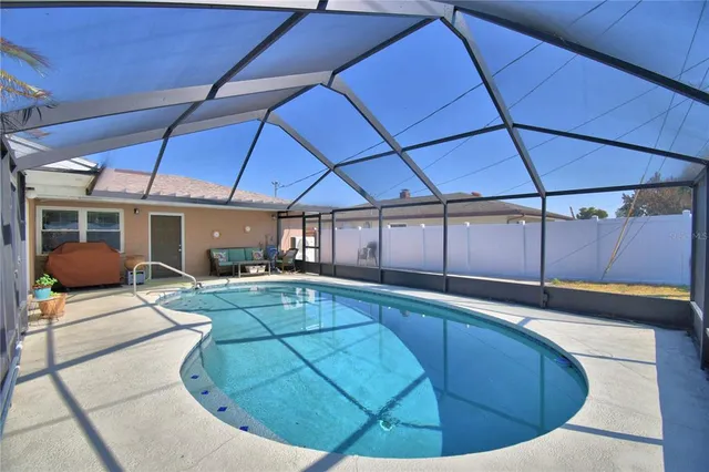 $298,000 | 141 Browning Circle, Winter Haven, FL 33884