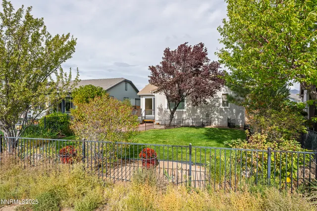 $415,000 | 383 Royal Troon Drive, Dayton, NV 89403