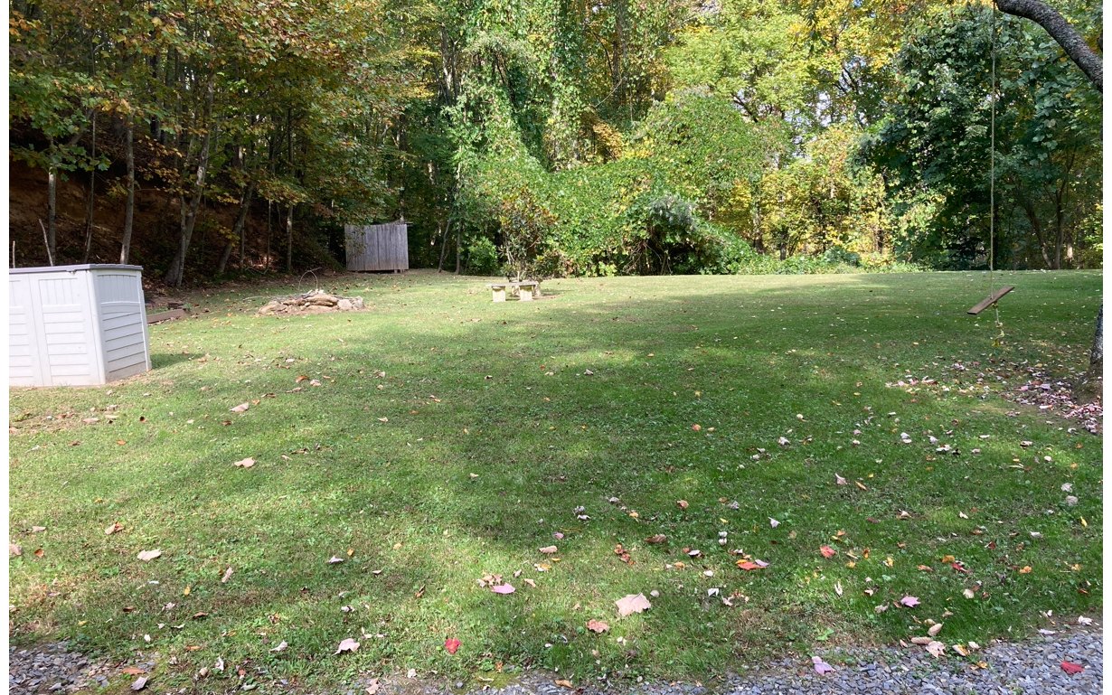 1300 Candy Mountain Road Murphy, NC 28906 - Photo 22 of 27 a view of yard with green space