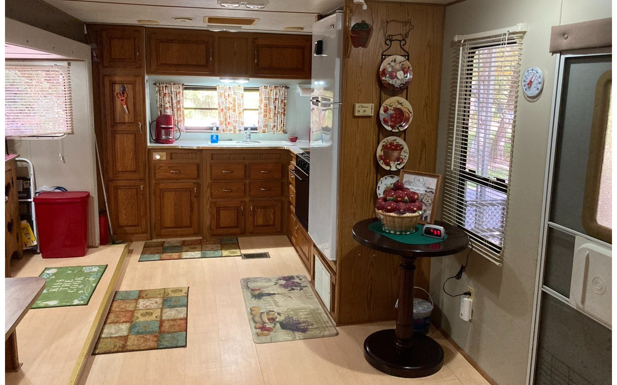 1300 Candy Mountain Road Murphy, NC 28906 - Photo 5 of 27 a bathroom with a sink and a mirror