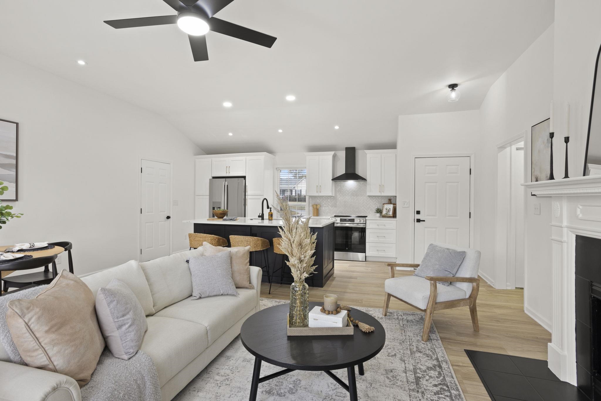 6 Idle Lane Fountain Inn, SC 29644 - Photo 9 of 38 Gallery Image 9