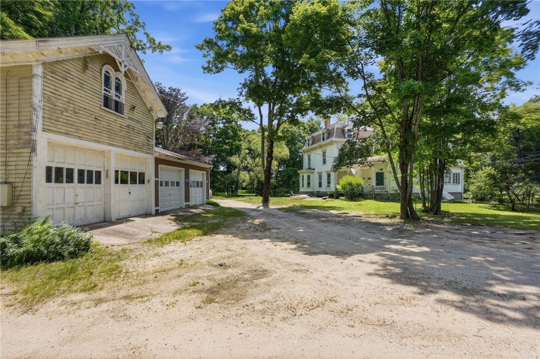 7 Nichols Lane, Unit 7 Hopkinton, RI 02832 - Photo 8 of 34