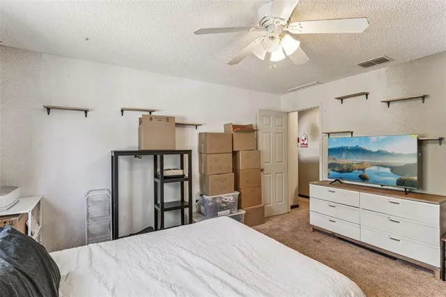 $419,900 | 1028 Fox Trail Avenue, Minneola, FL 34715