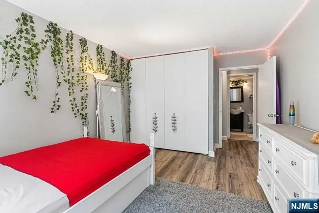 $539,000 | 200 Grand Cove Way, Unit 3G, Edgewater, NJ 07020