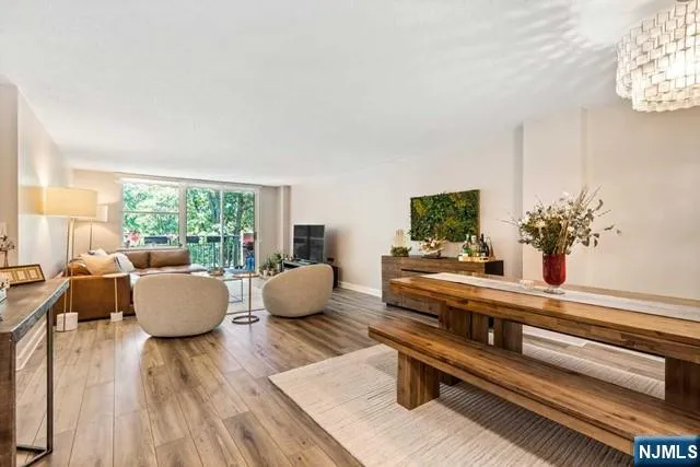 $539,000 | 200 Grand Cove Way, Unit 3G, Edgewater, NJ 07020