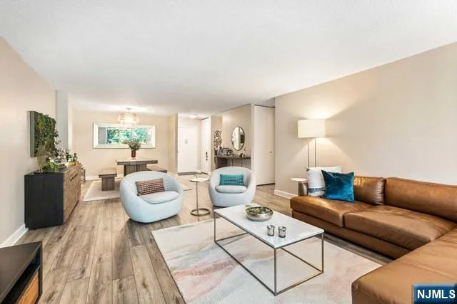 $539,000 | 200 Grand Cove Way, Unit 3G, Edgewater, NJ 07020