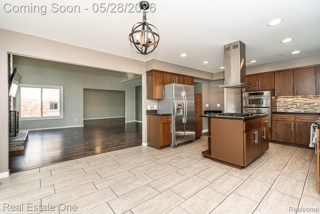 1323 Bembridge Drive Rochester Hills, MI 48307 - Photo 11 of 33