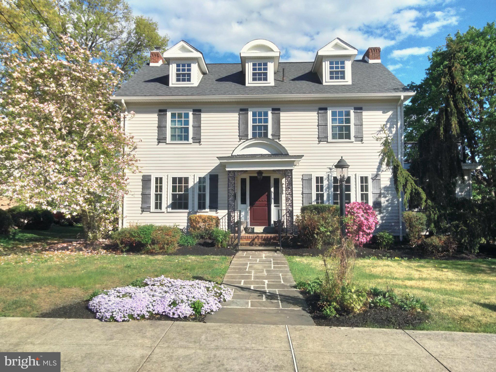 318 Rosedale Drive Pottstown, PA 19464 - Photo 2 of 39 Charming classic home with lush gardens.