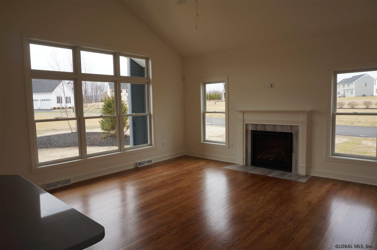 29 Trotter Road Bethlehem, NY 12158 - Photo 6 of 11 Photo 6